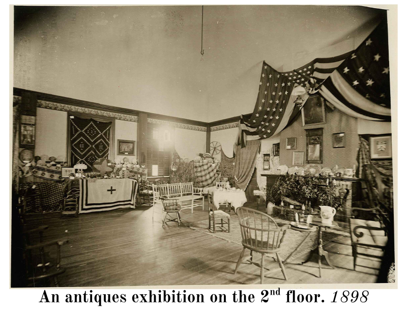 antiques exhibition 1 small